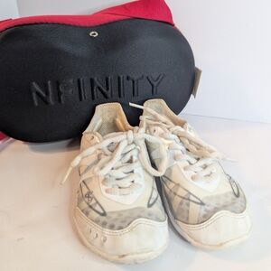 Nfinity Evolution Cheer Shoes Youth 2 White With Case
